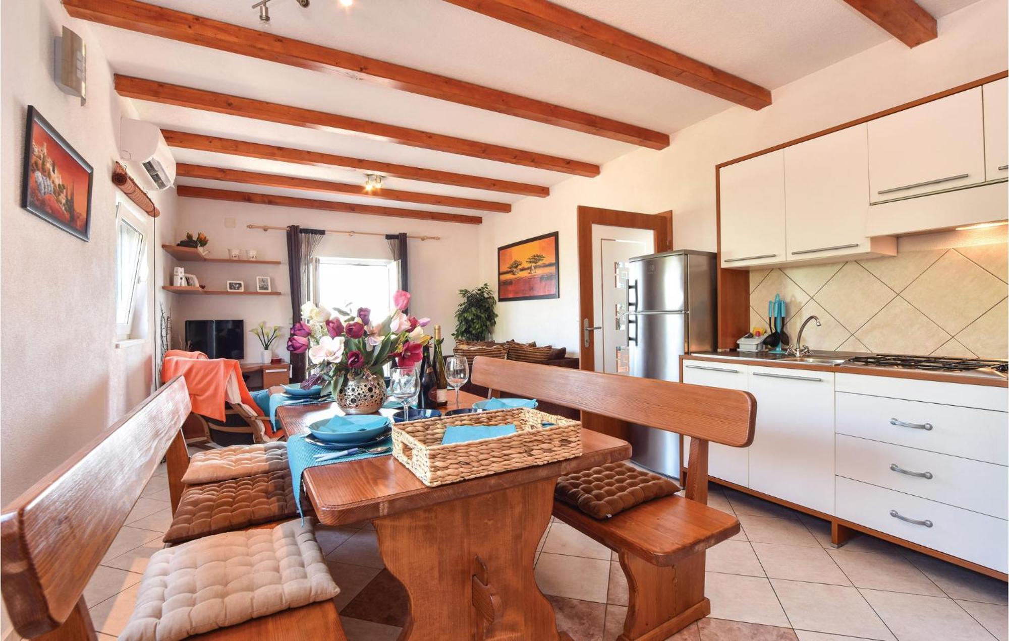 Pet Friendly Home In Postira With Wifi المظهر الخارجي الصورة